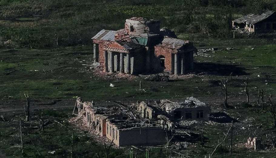 Россияне разрушили здание церкви в Донецкой области, которой около 200 лет