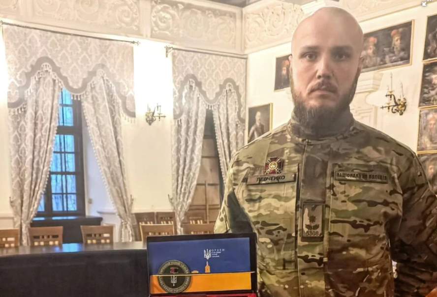 Екскерівник поліції Луганщини отримав звання Народний герой України