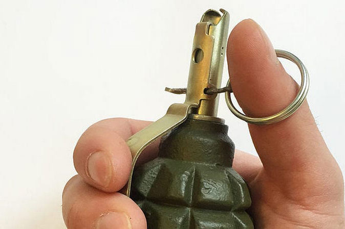 В руках 10-летней девочки из Константиновки разорвался запал от гранаты