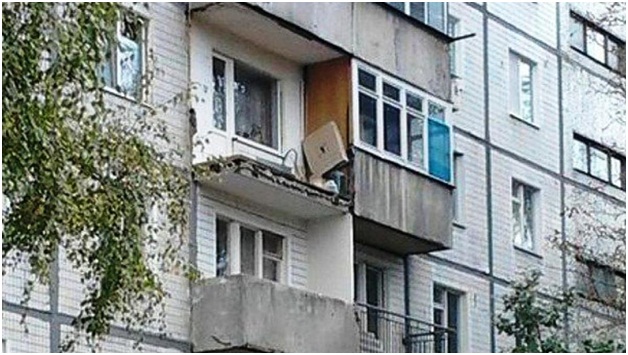 В Донецке упал балкон