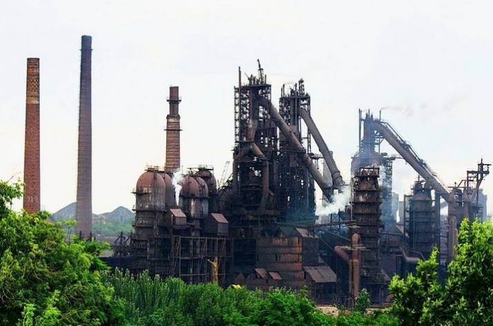 В "ДНР" закрывается крупный завод