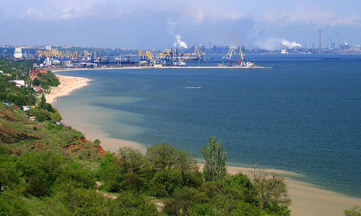 Кабмин ликвидировал Азовскую морскую экоинспекцию
