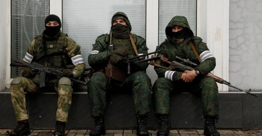 В Донецке провели вооруженную проверку студентов-медиков