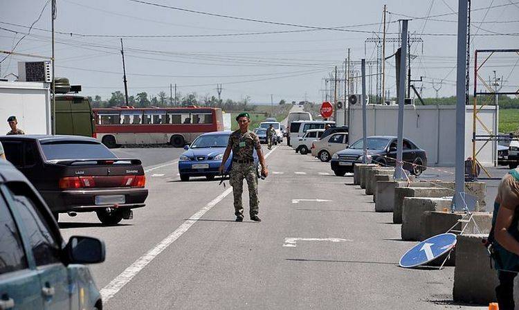 Информация для пересекающих КПВВ на Донбассе