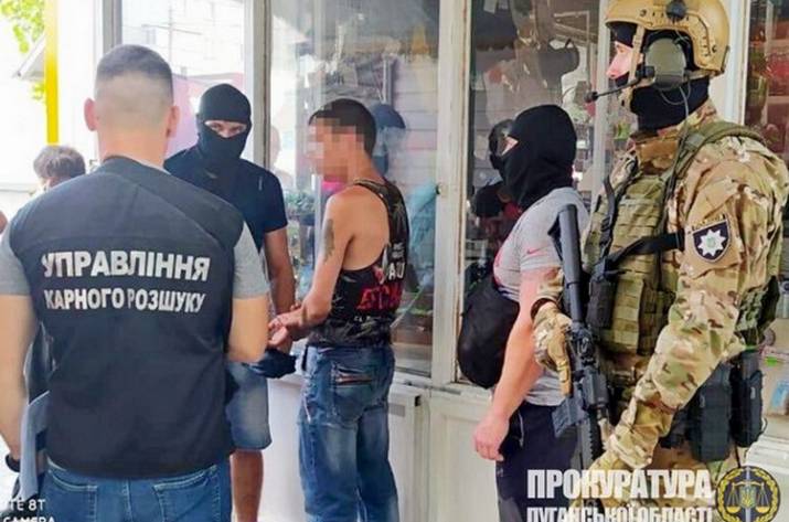 Житель Рубежного задержан за продажу взрывчатки