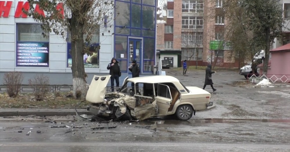 В Луганске случилась авария. Есть пострадавшие