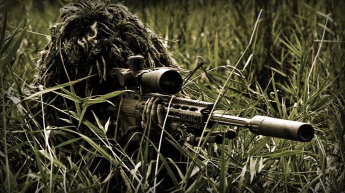 Стало известно количество вражеских снайперов на Донбассе