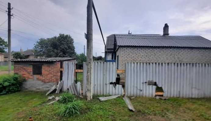 Боевики обстреляли прифронтовой поселок на Донбассе