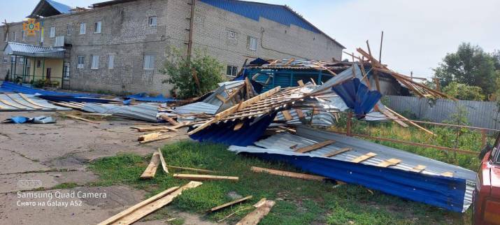 В Луганской области сорвавшаяся крыша убила работника предприятия