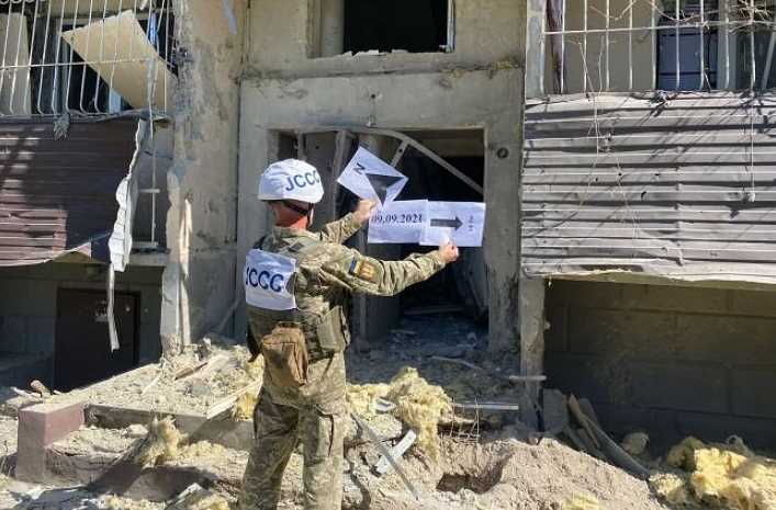 Обстрел жилых домов на Луганщине