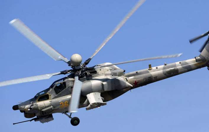 На Луганщине сбили российский ударный вертолет Ми-28