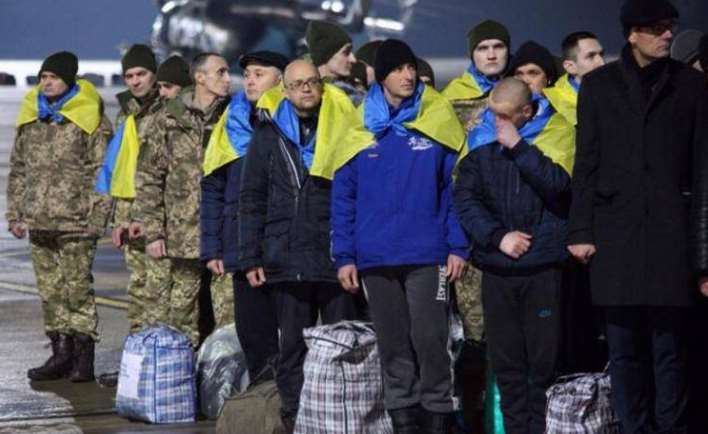 Масштабный обмен пленными: в Украину вернулись защитники "Азовстали"