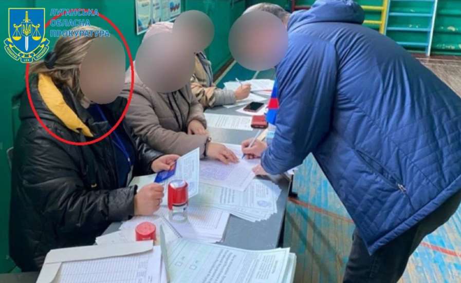 Чотирьом колаборанткам зі Старобільщини повідомлено про підозру