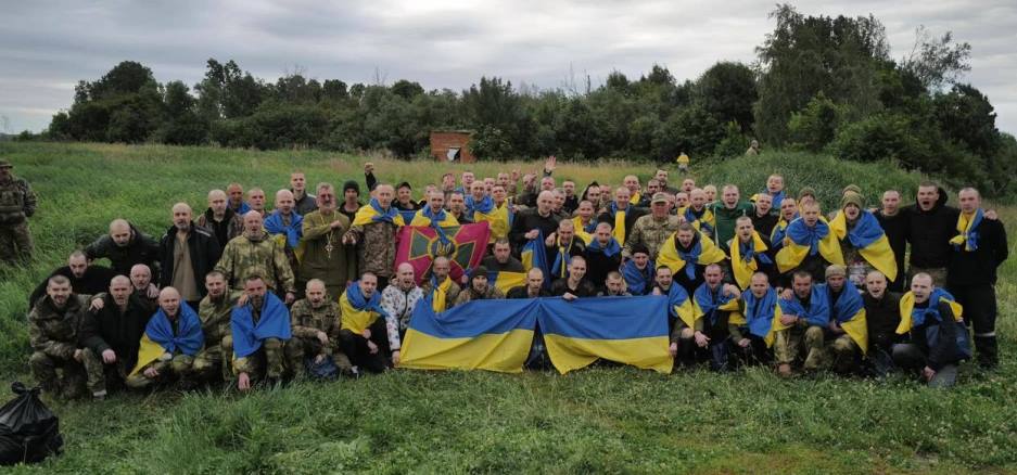 Обмін полоненими: в Україну повернулися 93 бійця