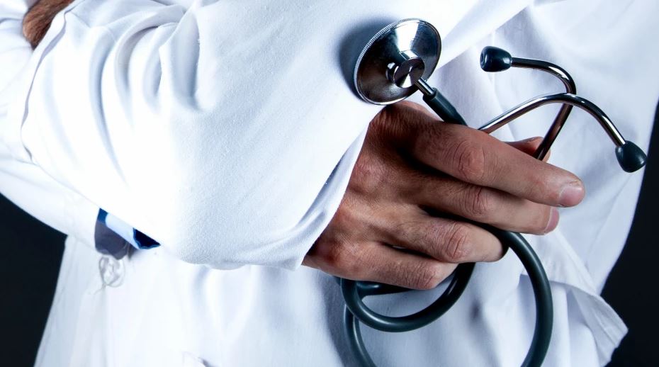 “Головний лікар” Рубіжанської лікарні підозрюється в колабораціонізмі