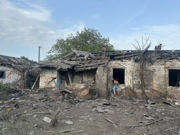Трое жителей в Донецкой области ранены от обстрелов