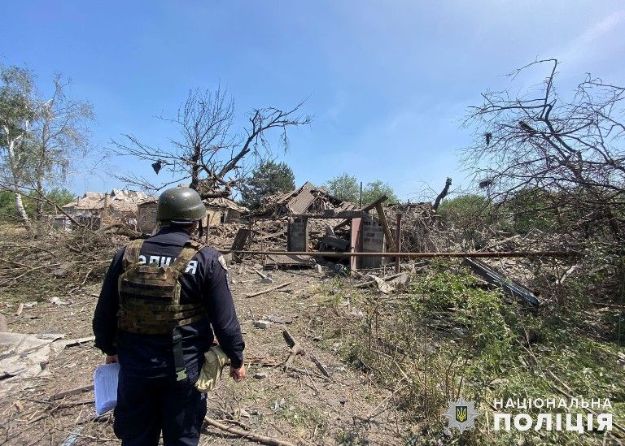 Понад 2000 ударів за добу: поліція зафіксувала наслідки обстрілів Донеччини