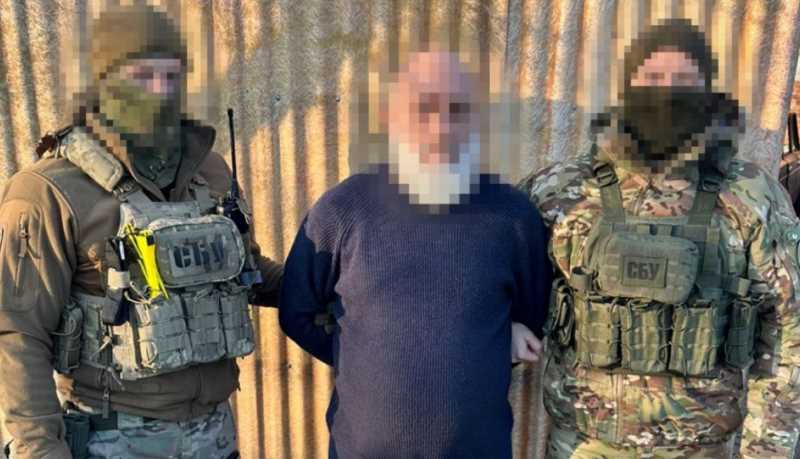 СБУ затримала росіянина, який коригував удари РФ у Донецькій області