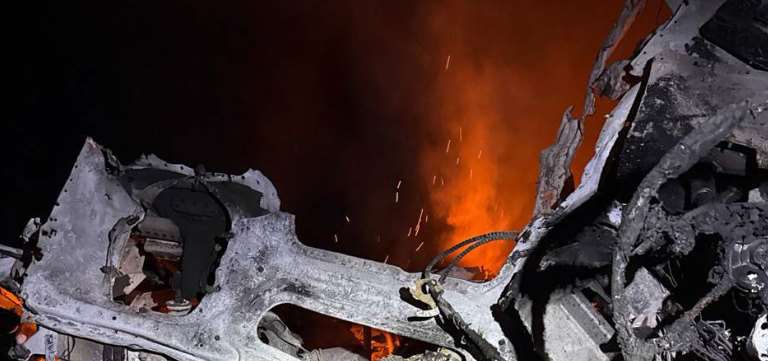 Дрони знищили військову техніку, яку росіяни намагалися евакуювати після удару по складу боєприпасів під Маріуполем