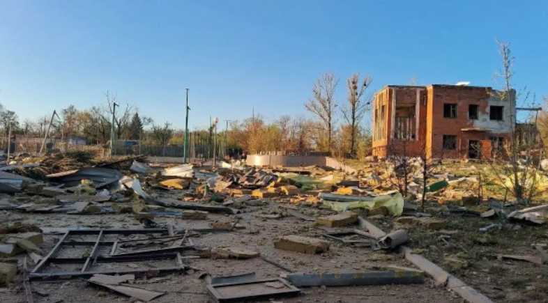 Ворог обстріляв п'ять населених пунктів Донецької області: зруйновано 14 об'єктів