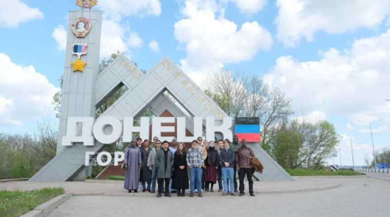В Мариуполь и Донецк прибыла делегация из-за рубежа: в ее состав входят представители стран-партнеров