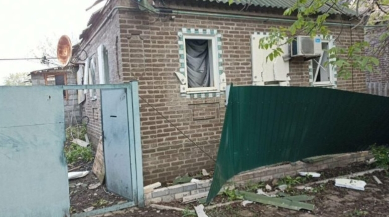 Авиаудар по Краматорскому району: бомбы попали в жилые дома, есть раненые