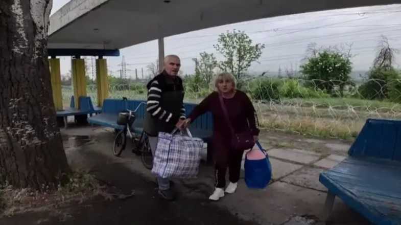 64 человека за месяц: группа «Феникс» эвакуировала детей и маломобильных жителей Донецкой области
