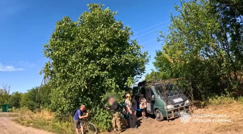Евакуація з Дружківки стає важчою: «Білі янголи» вивозять поранених