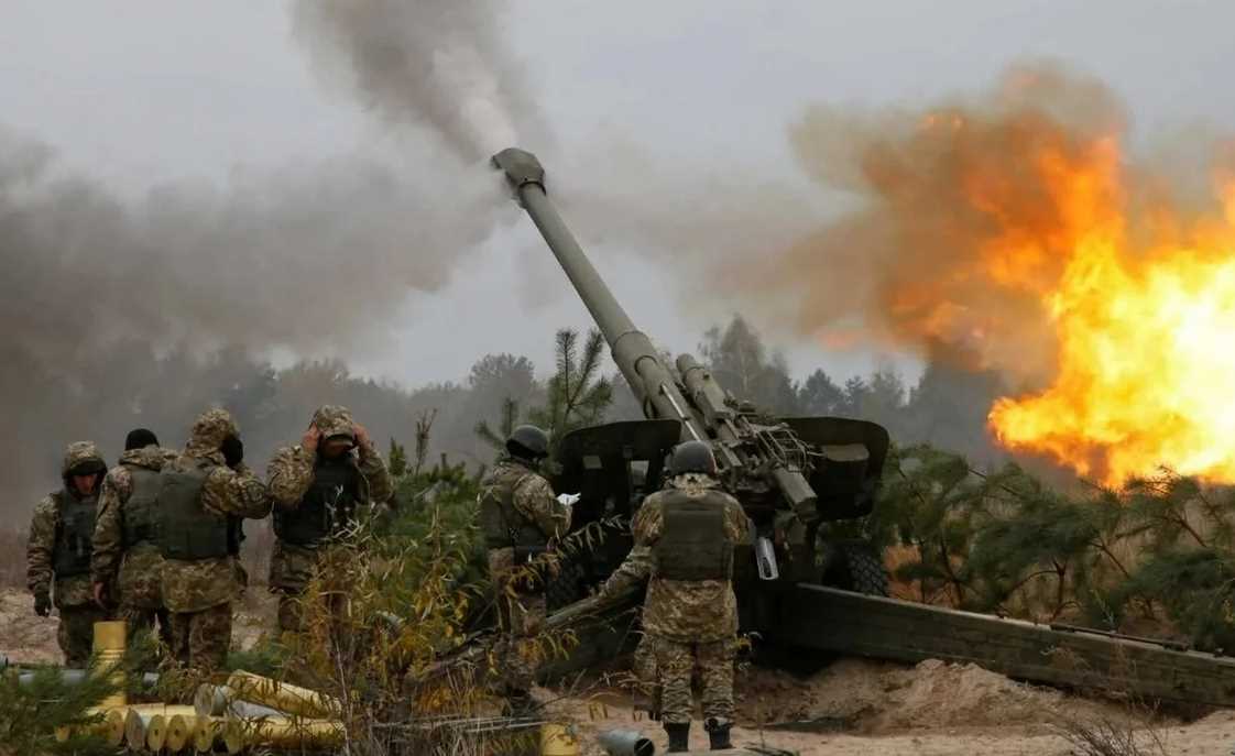 Россияне из артиллерии и FPV-дронов обстреляли Донецкую область