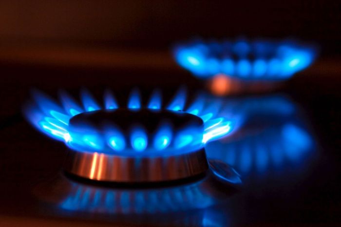 Кабмин обещает снизить цену на газ