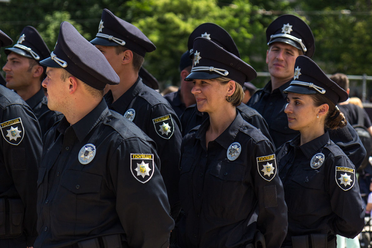 На Луганщине не хватает полицейских